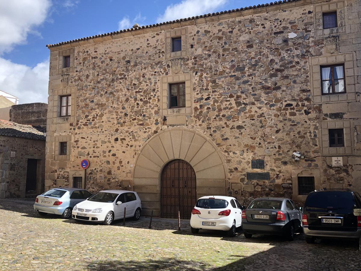 3 De Damas Apartment Caceres Exterior photo